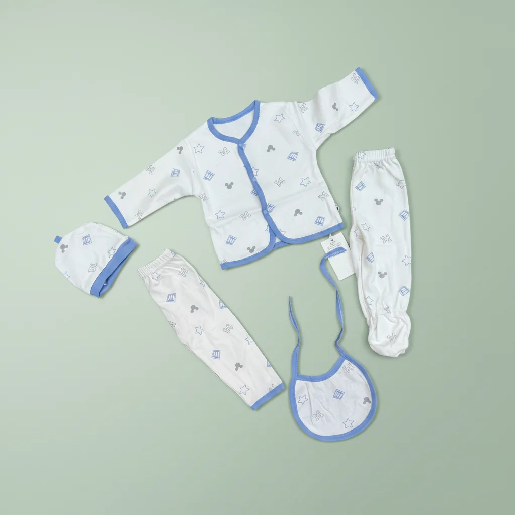 Disney Mickey Mouse 5-Piece Set Disney Mickey Mouse 5-Piece Set